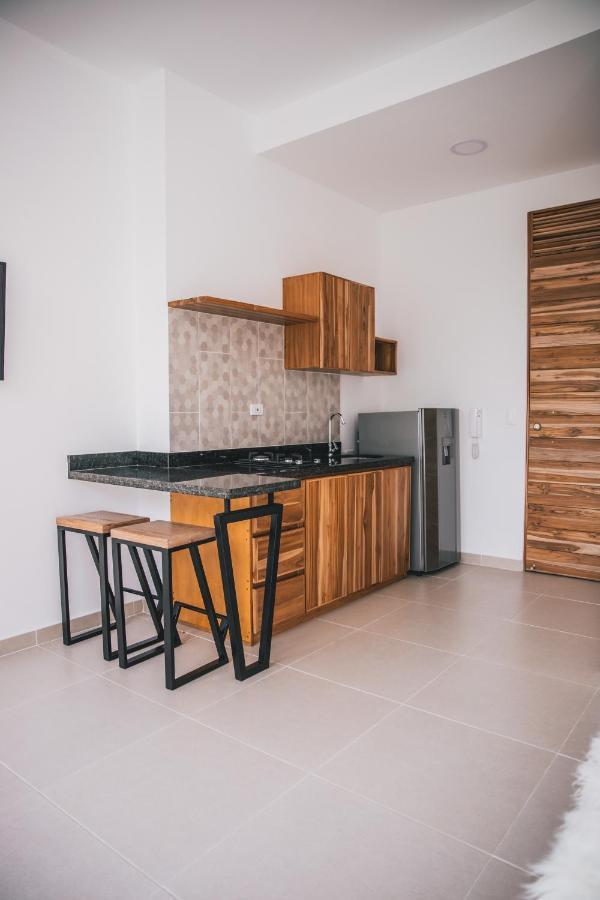 Apartasuites 21 A Pereira Esterno foto